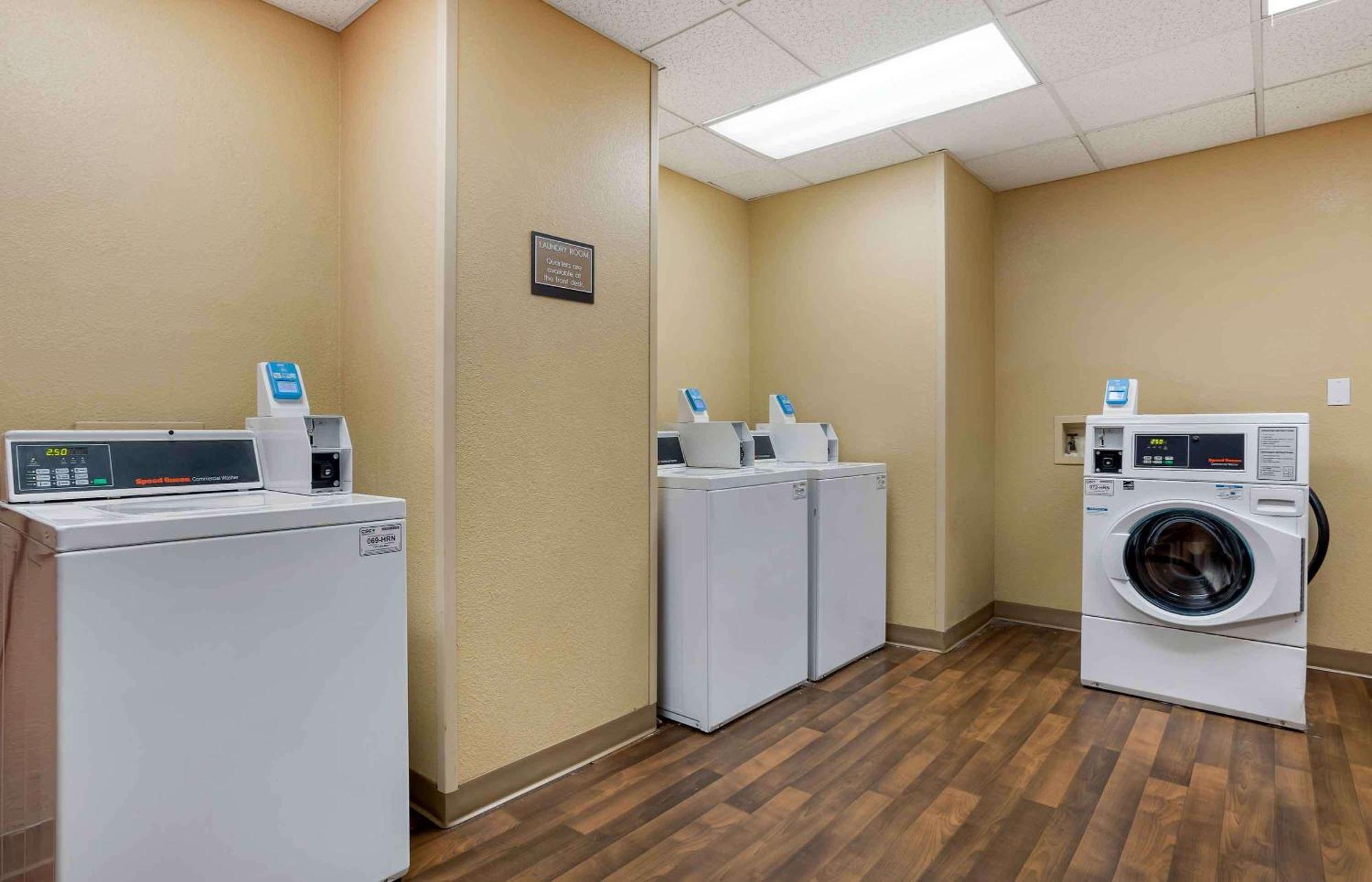 Extended Stay America Select Suites - Houston - Sugar Land Exterior photo