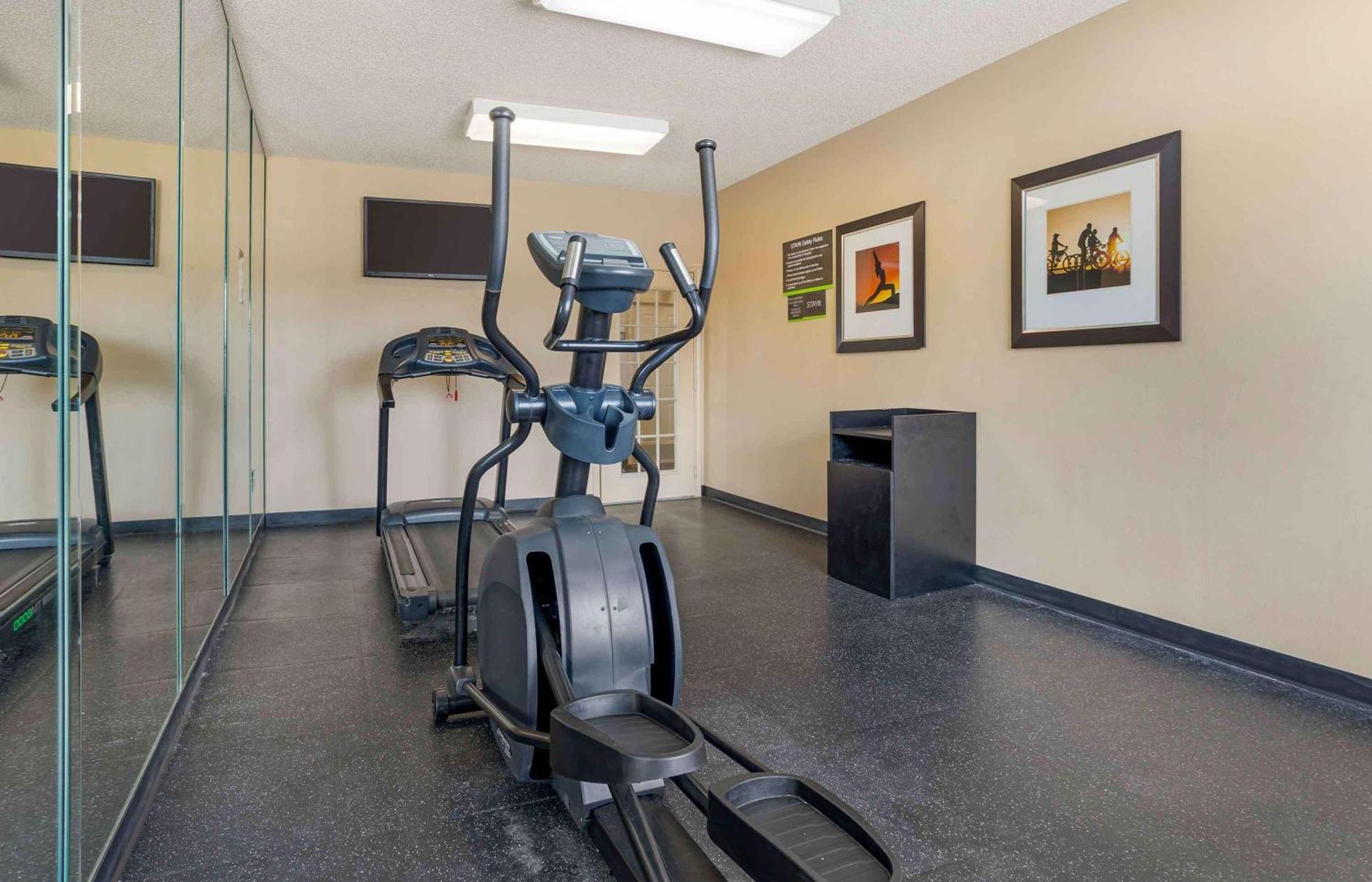 Extended Stay America Select Suites - Houston - Sugar Land Exterior photo
