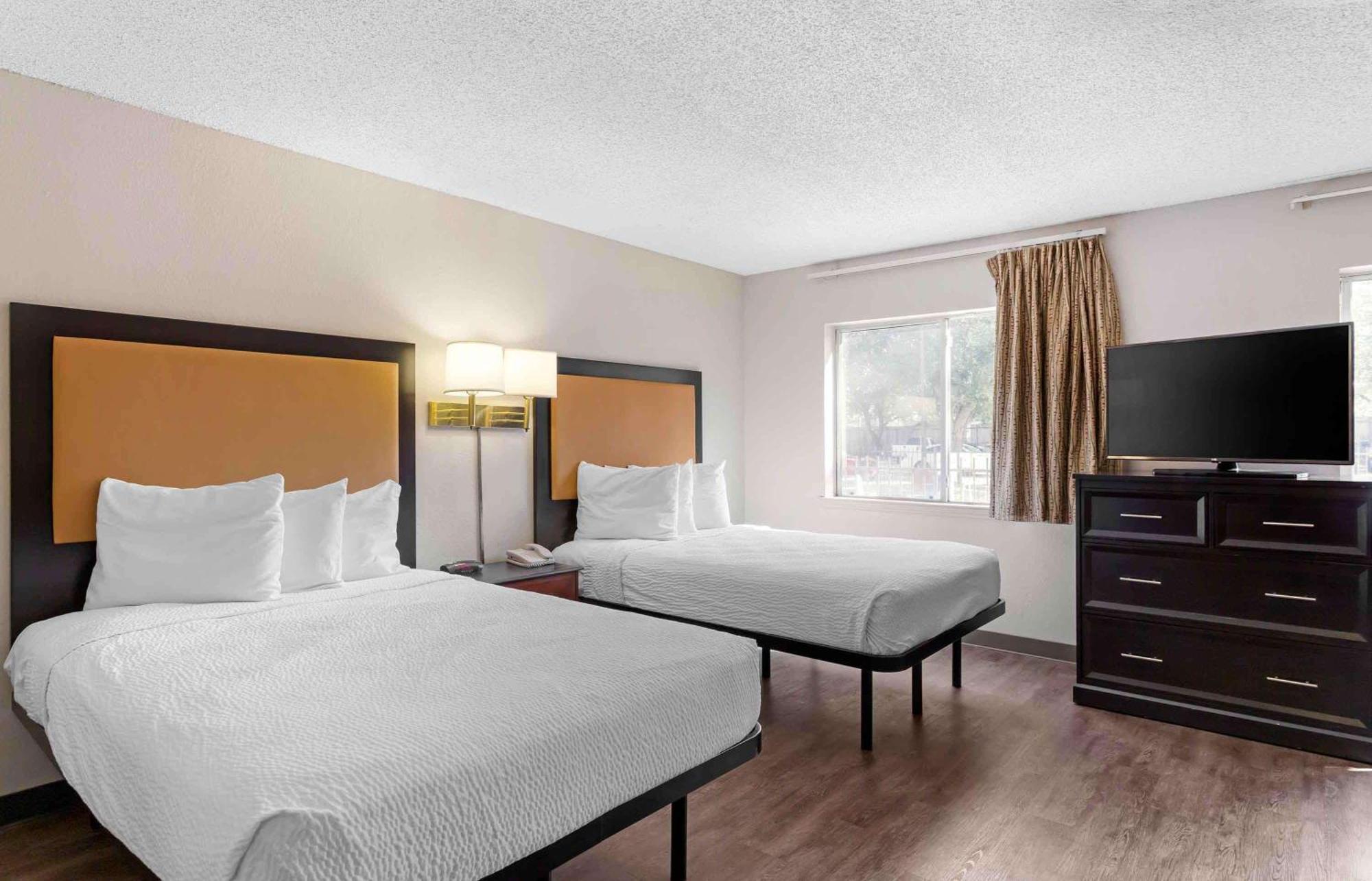 Extended Stay America Select Suites - Houston - Sugar Land Exterior photo
