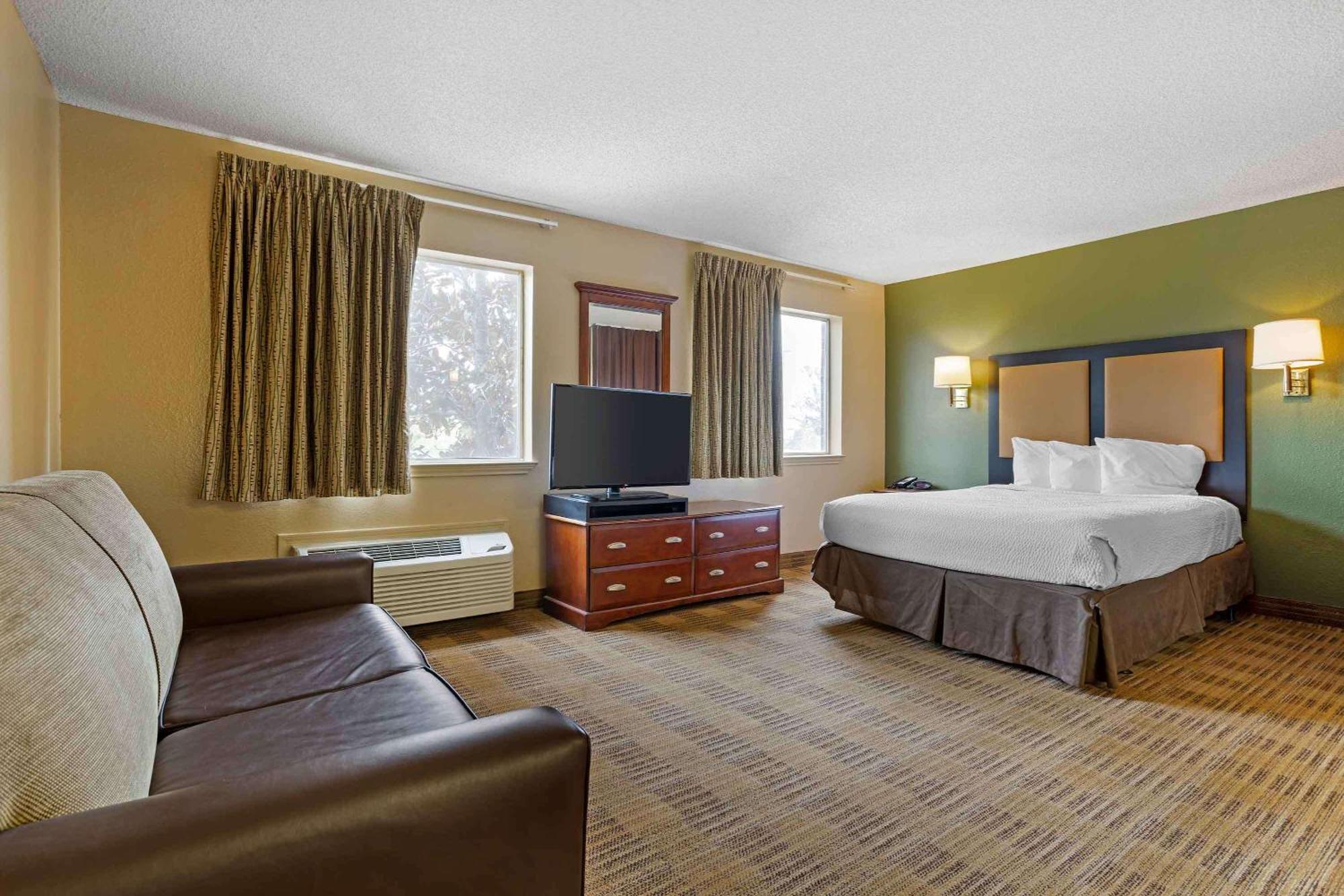 Extended Stay America Select Suites - Houston - Sugar Land Exterior photo