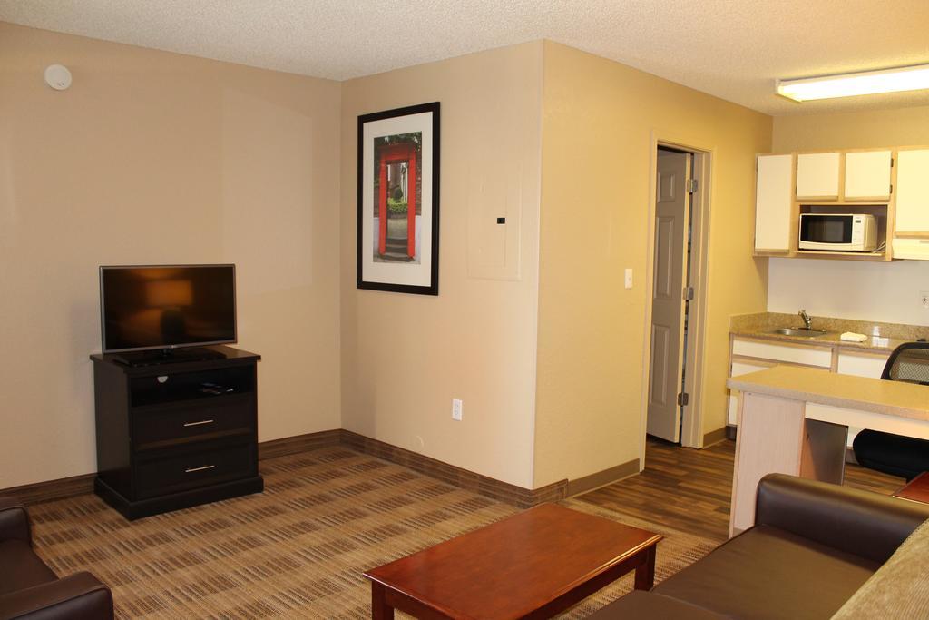 Extended Stay America Select Suites - Houston - Sugar Land Exterior photo